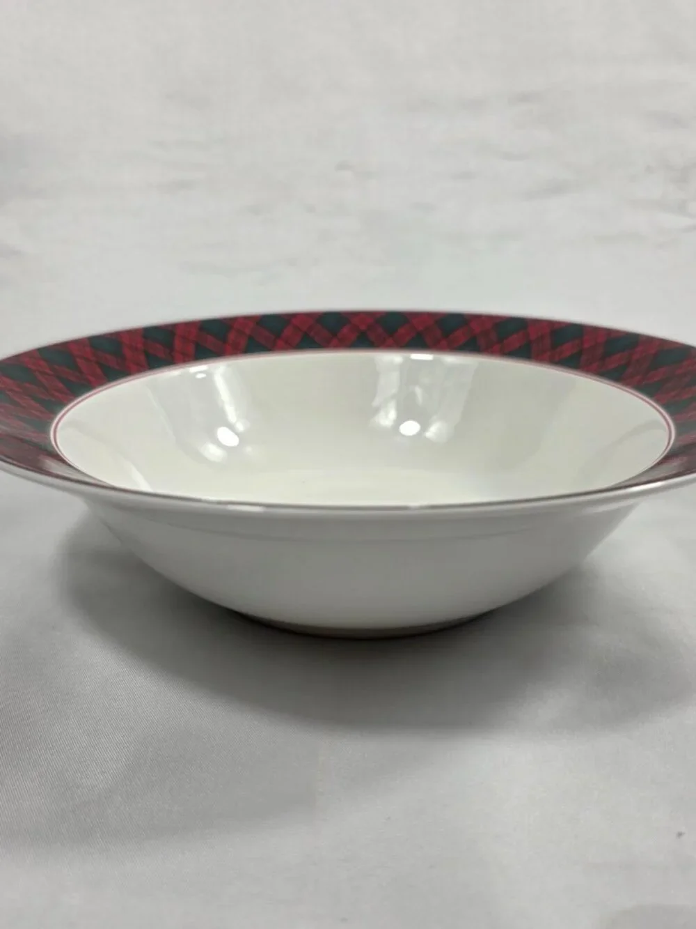 Sasaki Tartan Plaid 9 Inch Serving Bowl White with Red & Green Plaid Border